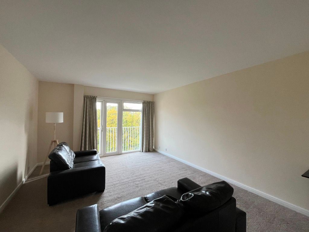 Property photo 2 of 14 Photo 2