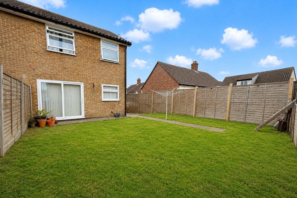 Property photo 2 of 14 Picture No. 21