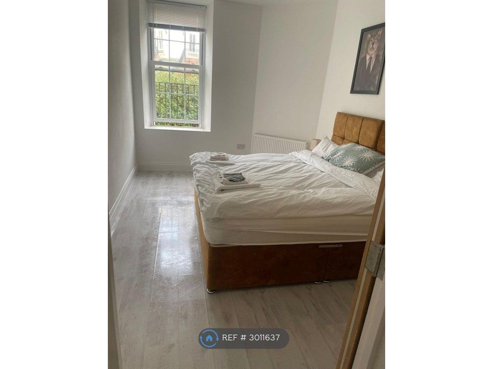 Property photo 3 of 4