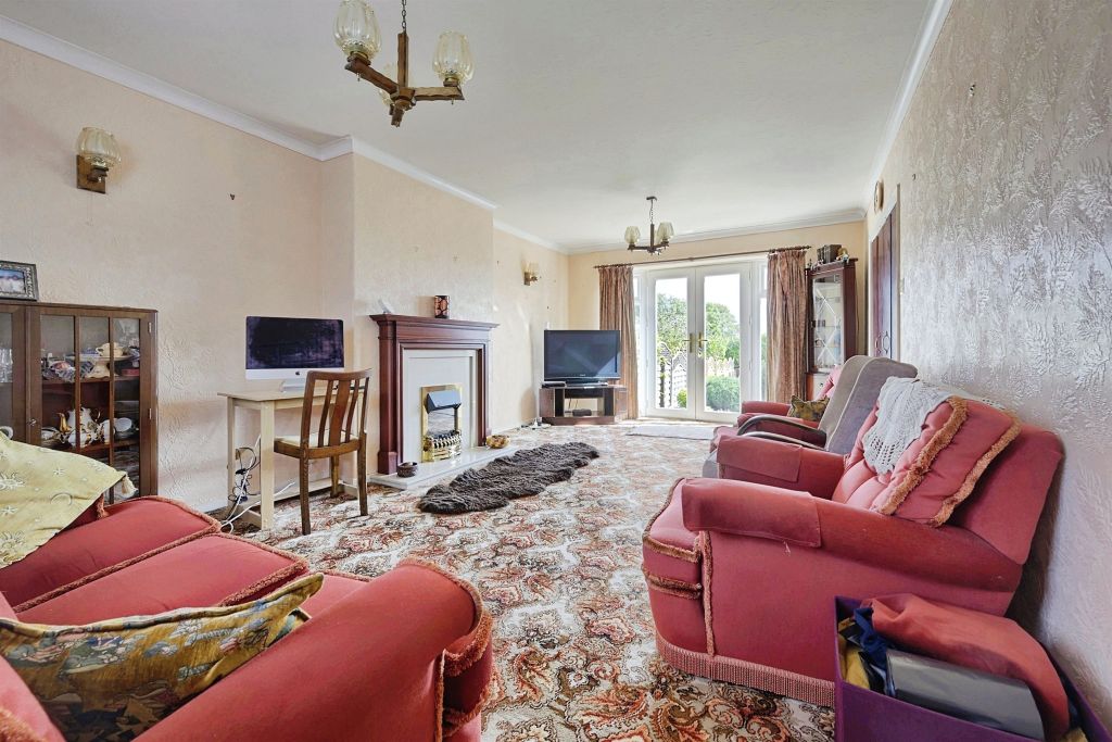 Property photo 2 of 16