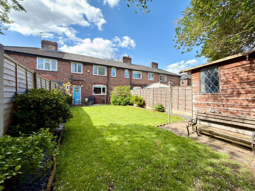 Property photo 2 of 29