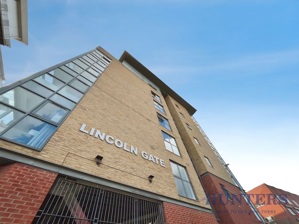 Property photo 1 of 10 Lincoln Gate
