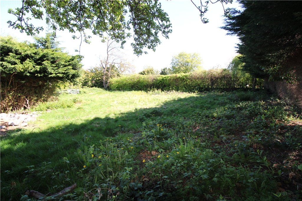 Property photo 3 of 10 Plot