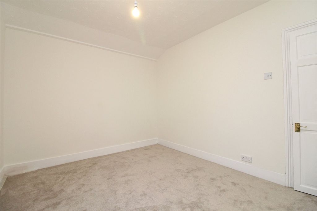 Property photo 3 of 10 Picture No. 31