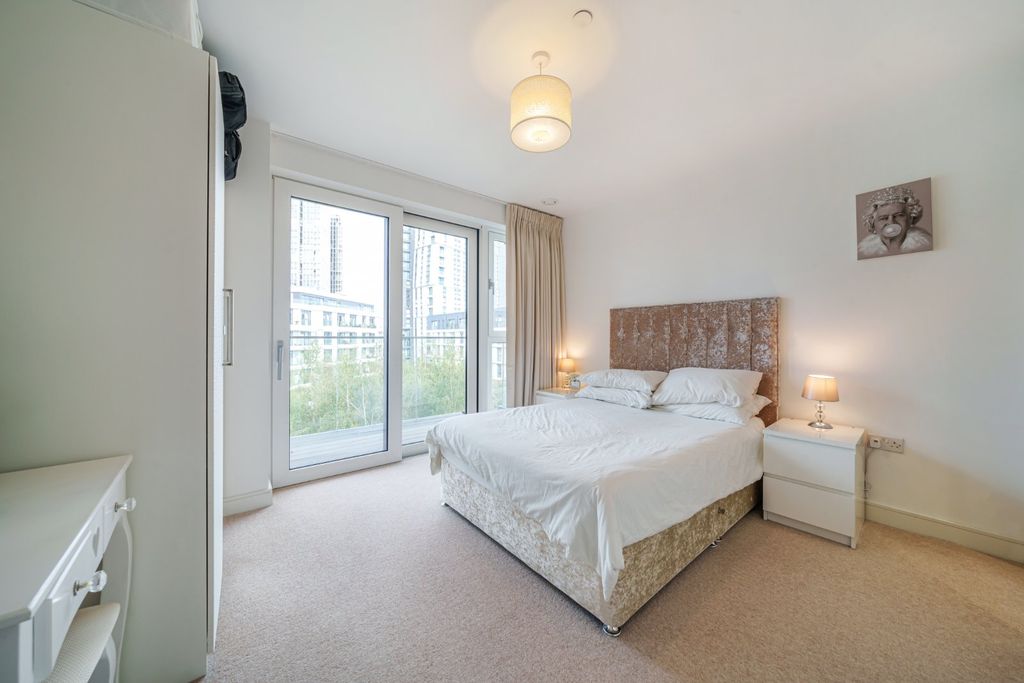 Property photo 2 of 17 Picture No. 90