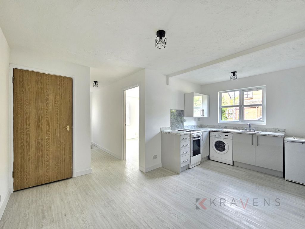 Property photo 3 of 8 20240517 105528
