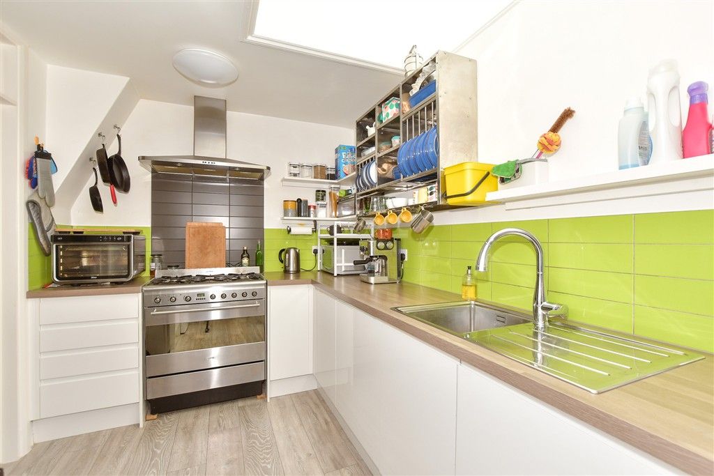 Property photo 2 of 13 Kitchen