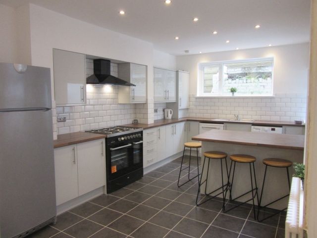 Property photo 1 of 9 Front Picture