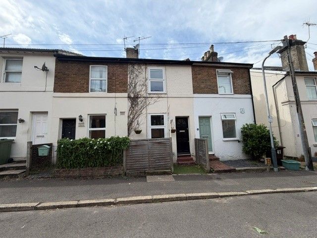 Property photo 1 of 8