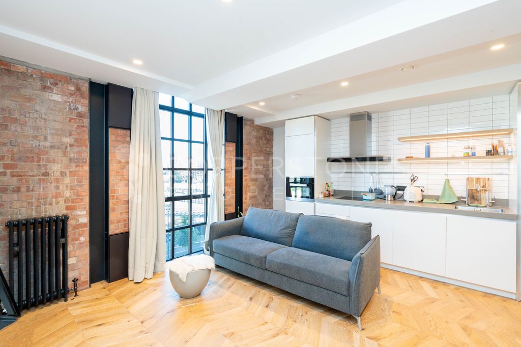 Property photo 3 of 7