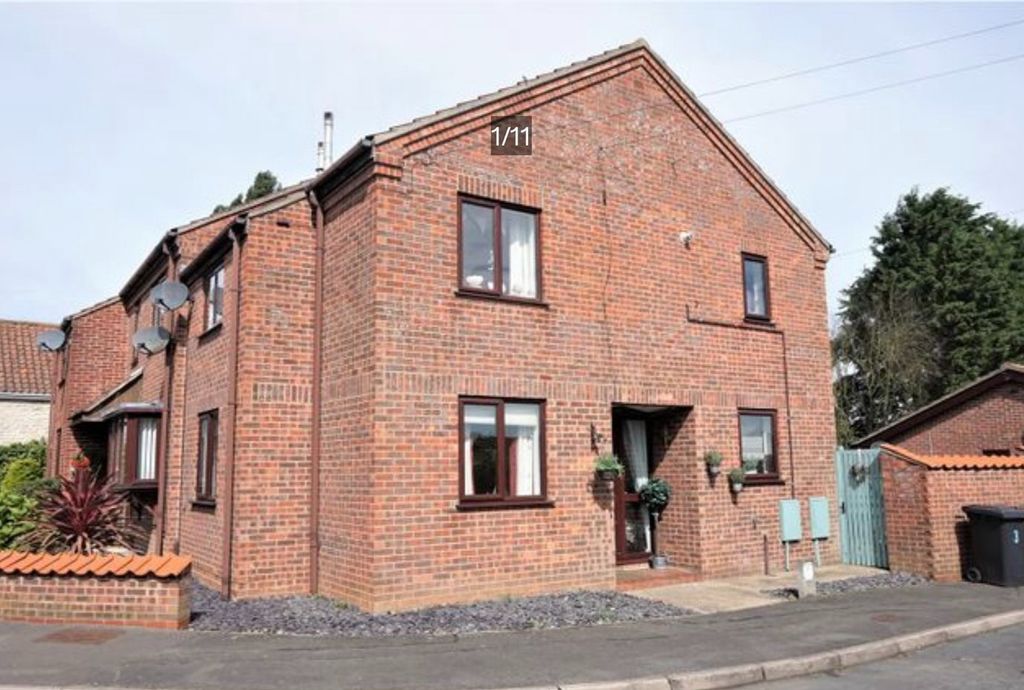 Property photo 1 of 7 5035560