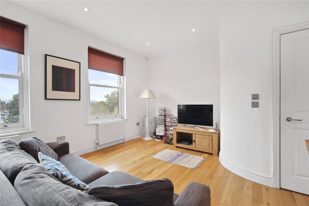 Property photo 2 of 11 Picture No. 02