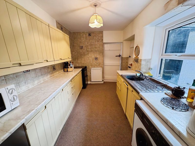 Property photo 3 of 10 Photo 7