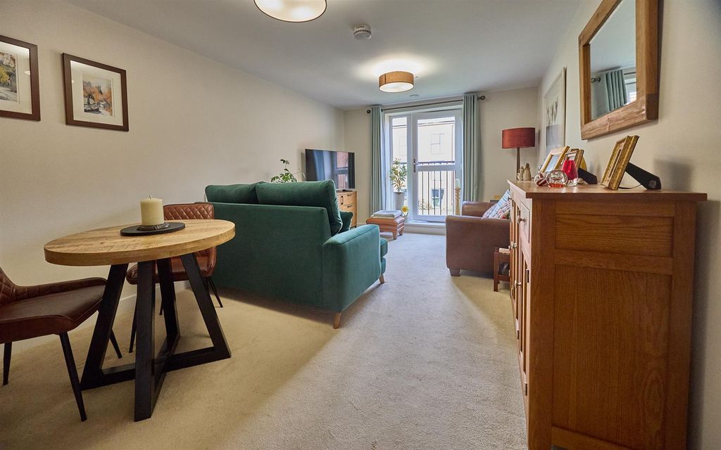 Property photo 3 of 10 L Shaped Through Lounge/Dining Room