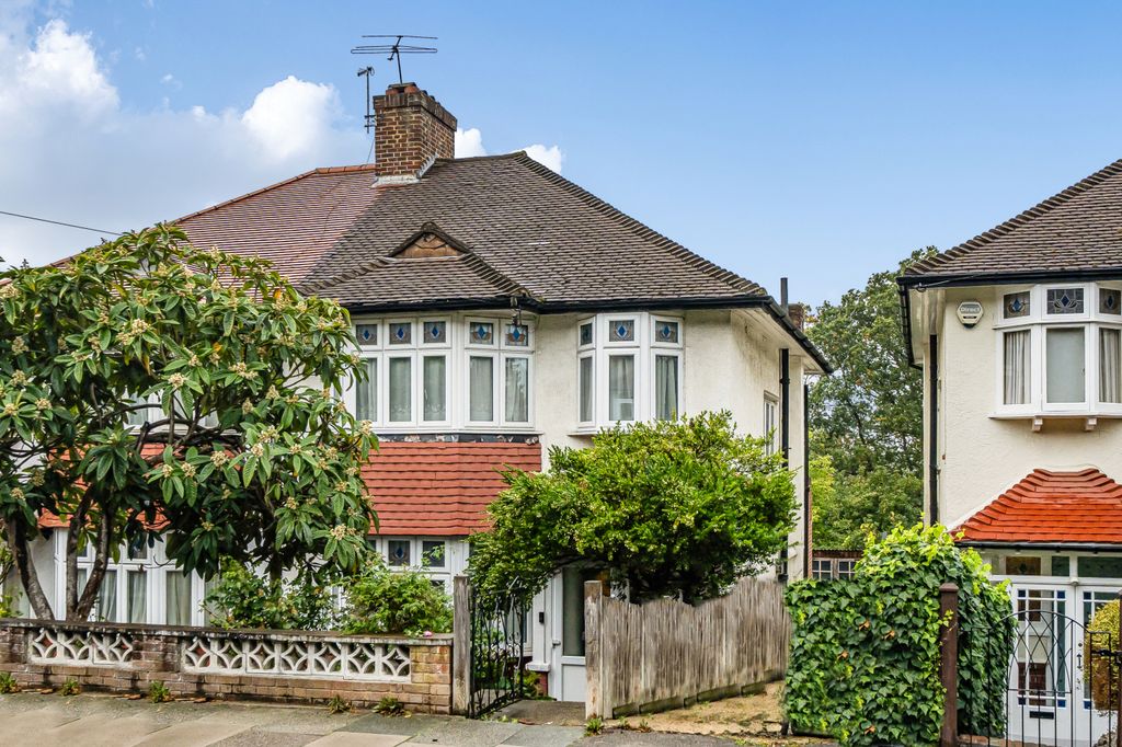 Property photo 1 of 13 Picture No. 10
