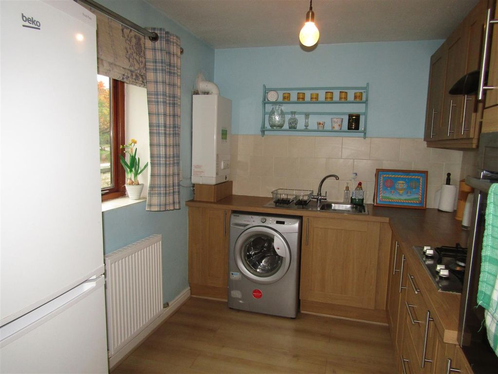 Property photo 3 of 12 Img_8203.Jpg