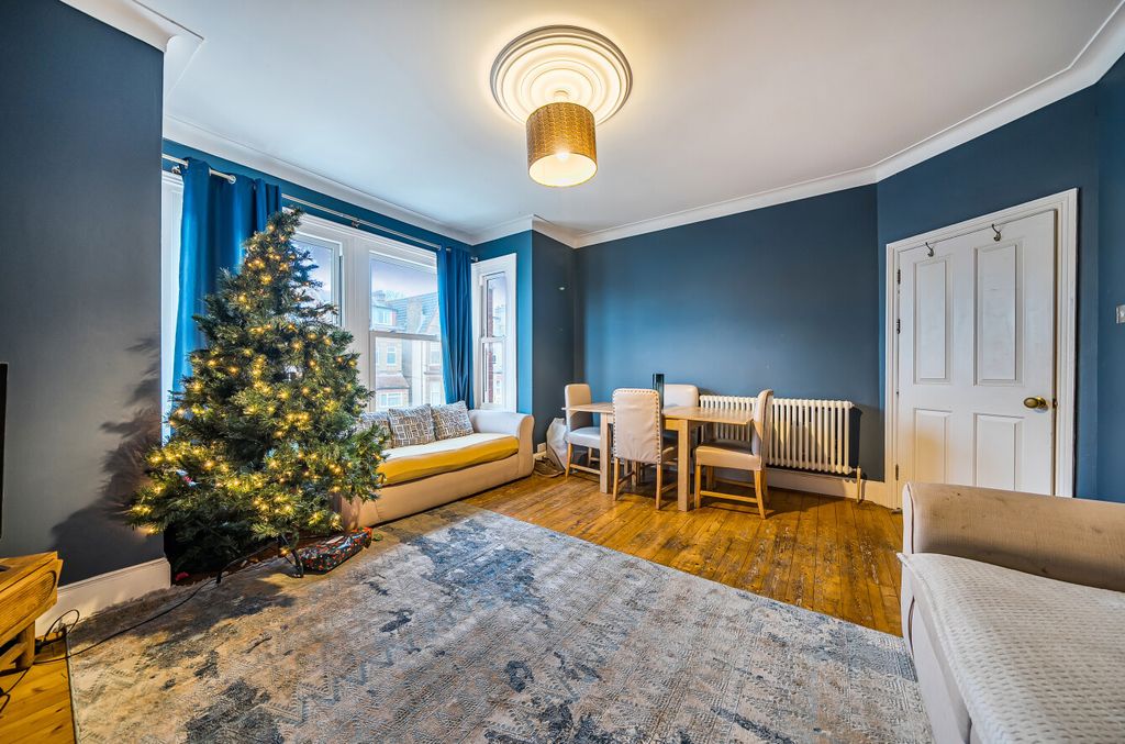 Property photo 3 of 13 1392929-14-69495E...