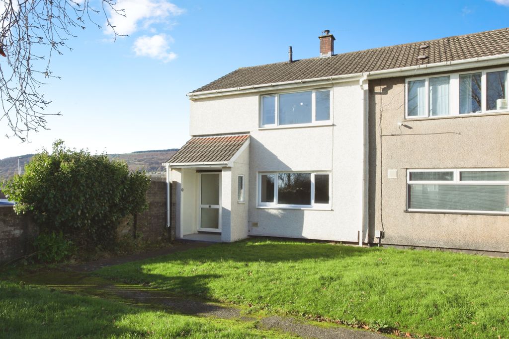 Property photo 2 of 15