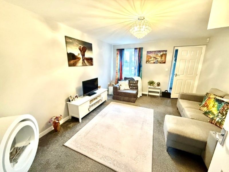 Property photo 3 of 16 Img_1852