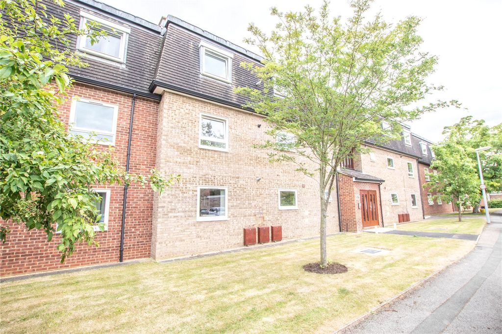 Property photo 1 of 10 Front Elevation