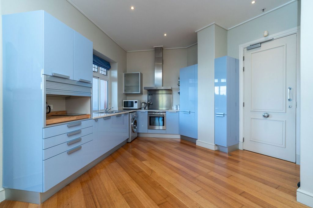 Property photo 3 of 35 Fh1735114