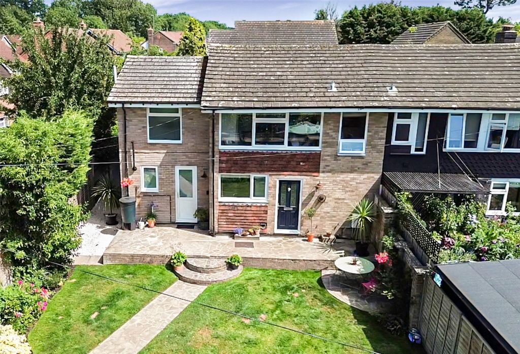 Property photo 1 of 41 Picture No. 44