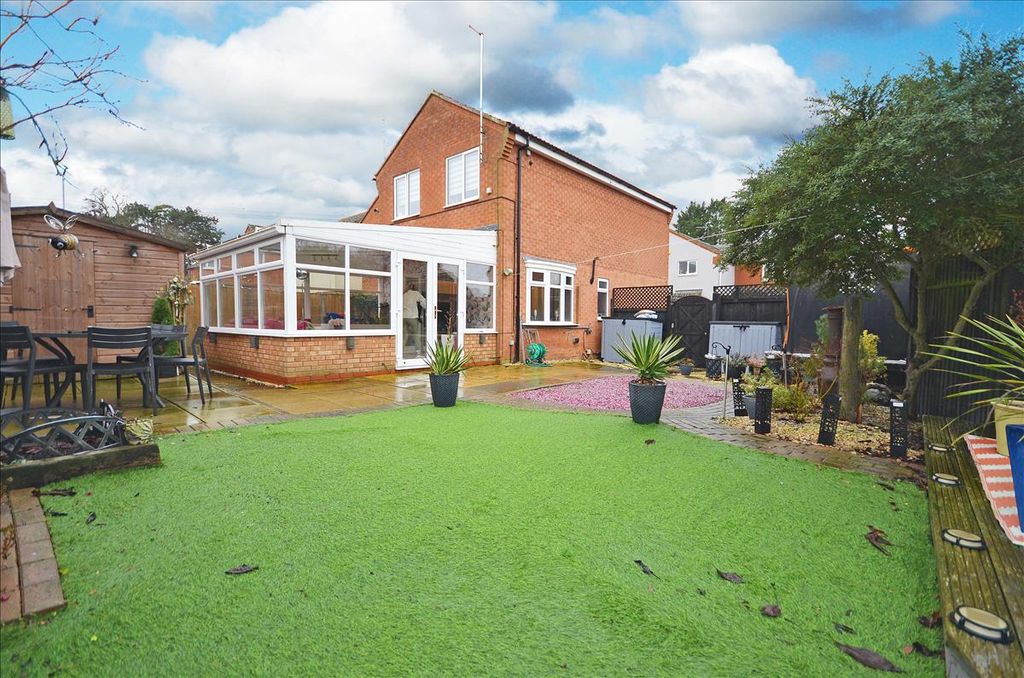 Property photo 2 of 13