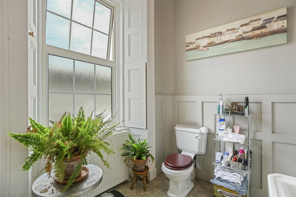 Additional image 12 of 3 bed flat for saleBarns Street, Ayr, South Ayrshire KA7