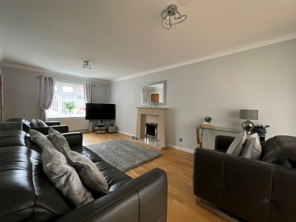 Property photo 2 of 34 4220314
