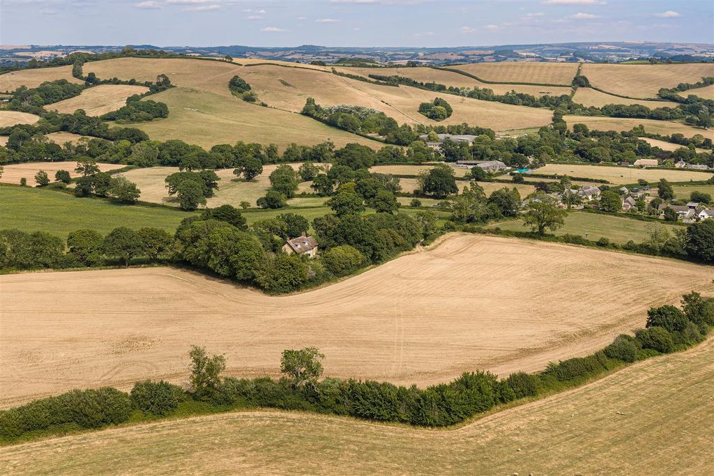 Property photo 1 of 22 Drone 4.Jpg