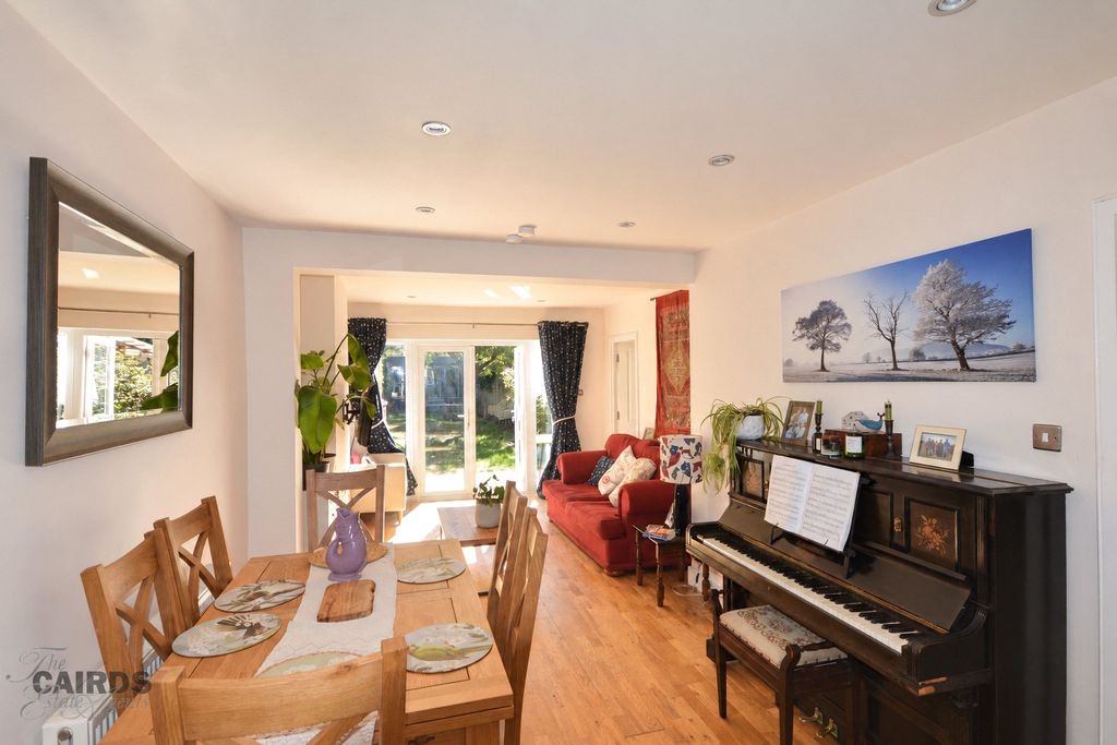 Property photo 2 of 15 Picture No. 03