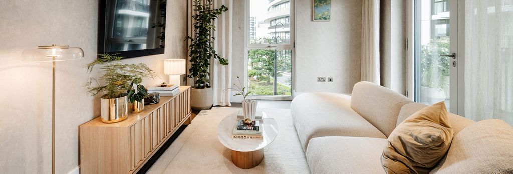 Property photo 1 of 5 An Interior Living Room Image At White City
