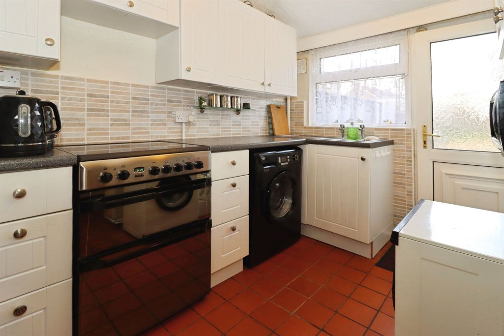 Property photo 3 of 18