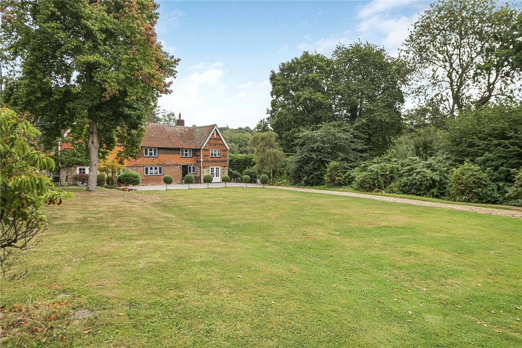 Property photo 1 of 30 South Garden