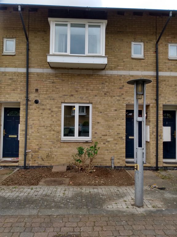 Property photo 2 of 7