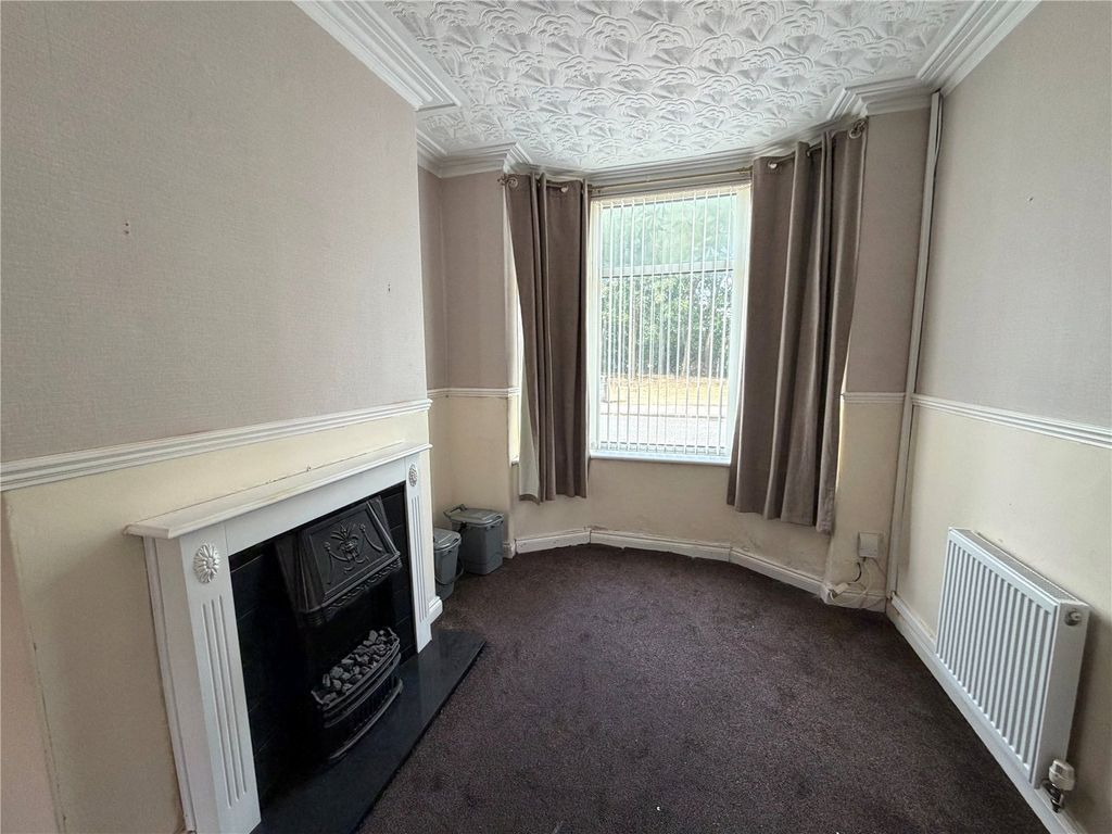 Property photo 2 of 8 Picture No. 07