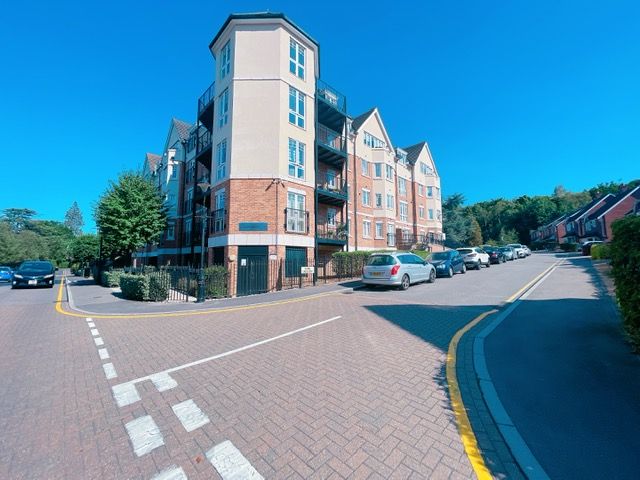 Property photo 1 of 1