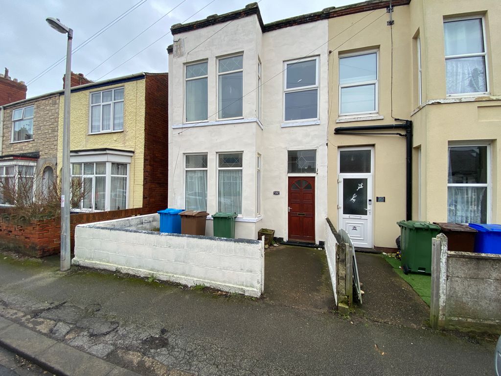 Property photo 1 of 9