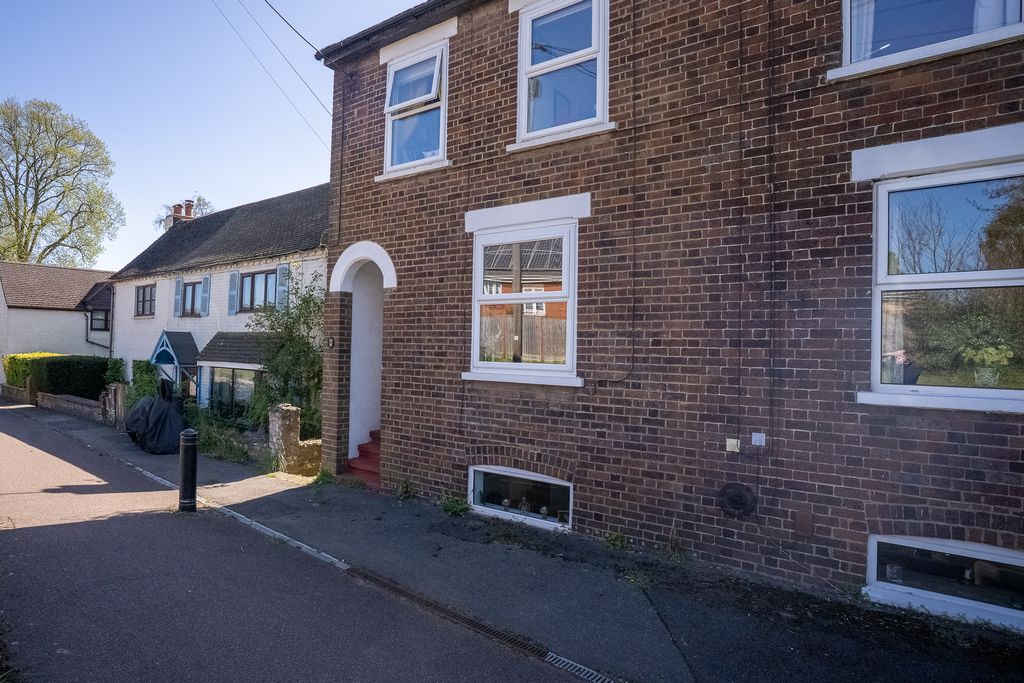 Property photo 1 of 23 Oxford Road-46