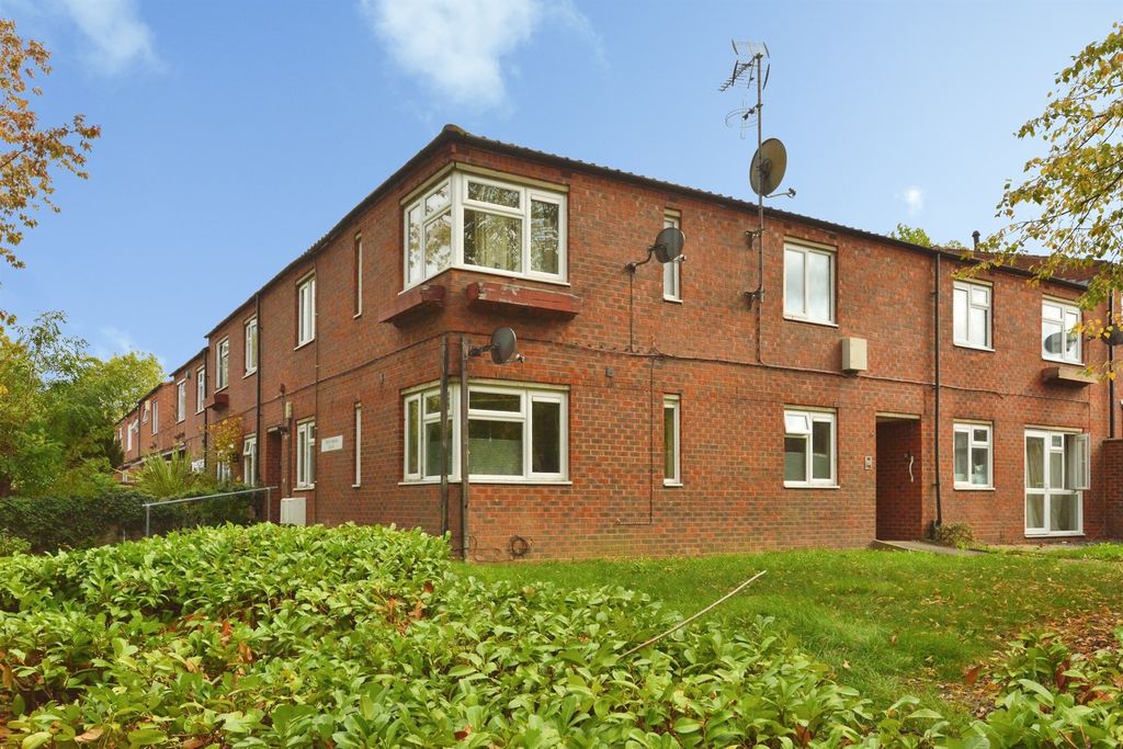 Property photo 1 of 14