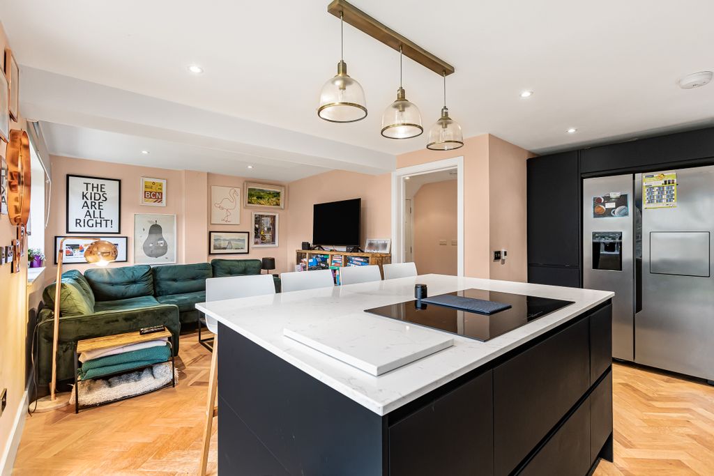 Property photo 2 of 26 Kitchen/Family Room