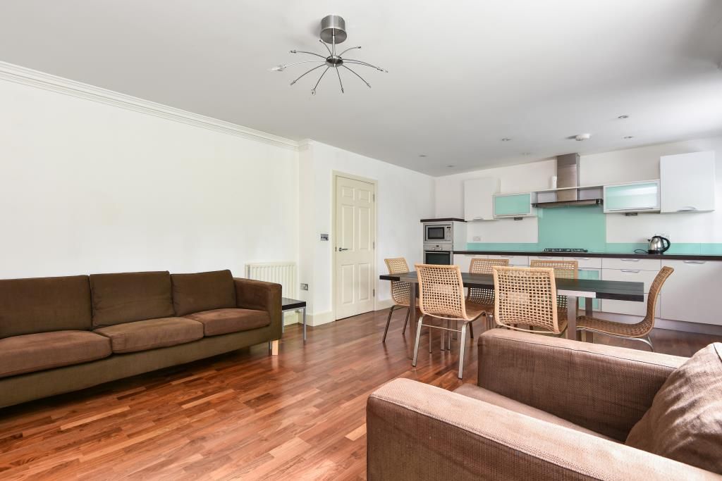 Property photo 3 of 11 Internal View