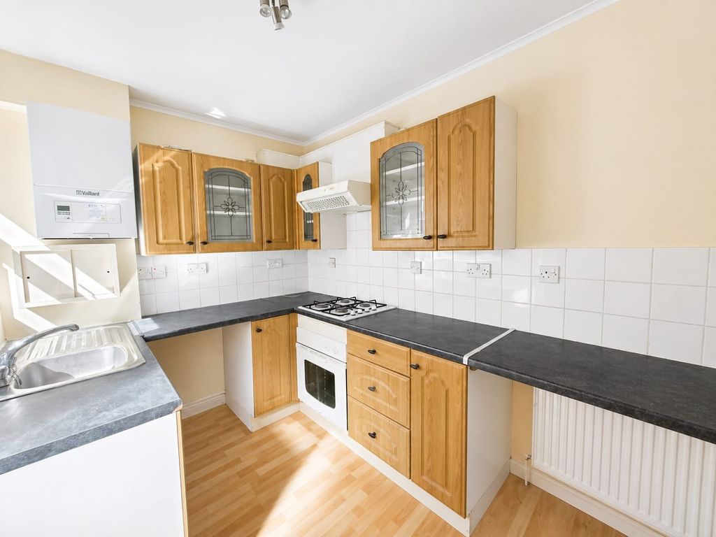 Property photo 3 of 10 Image