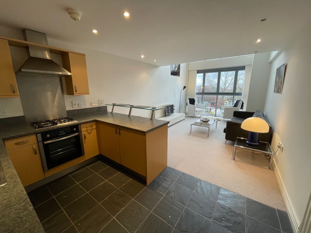 Property photo 3 of 19