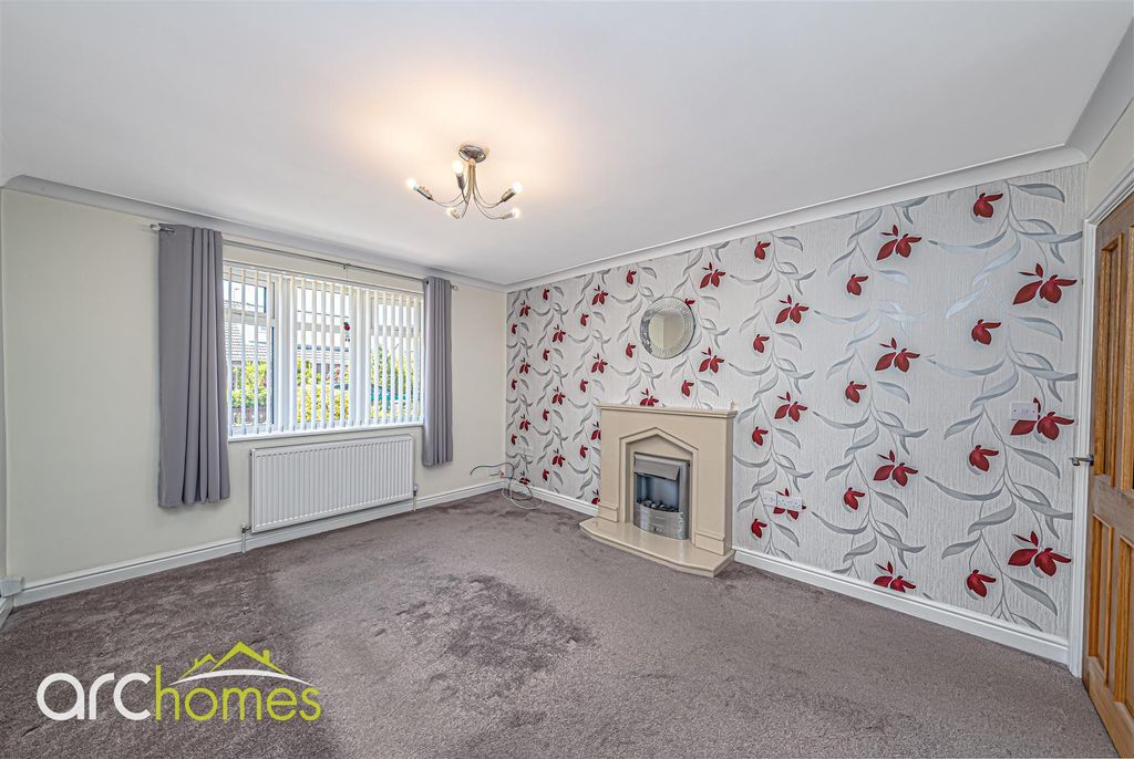 Property photo 3 of 23 Dsc09615-Edit-Edit.Jpg