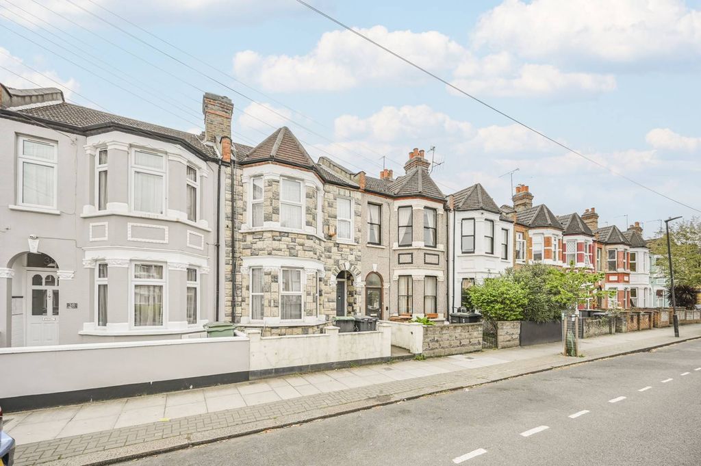 Property photo 2 of 2