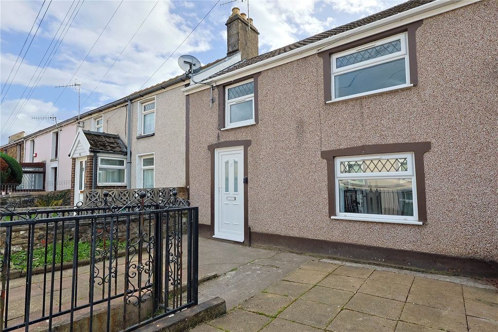 Property photo 1 of 24 Picture No. 01