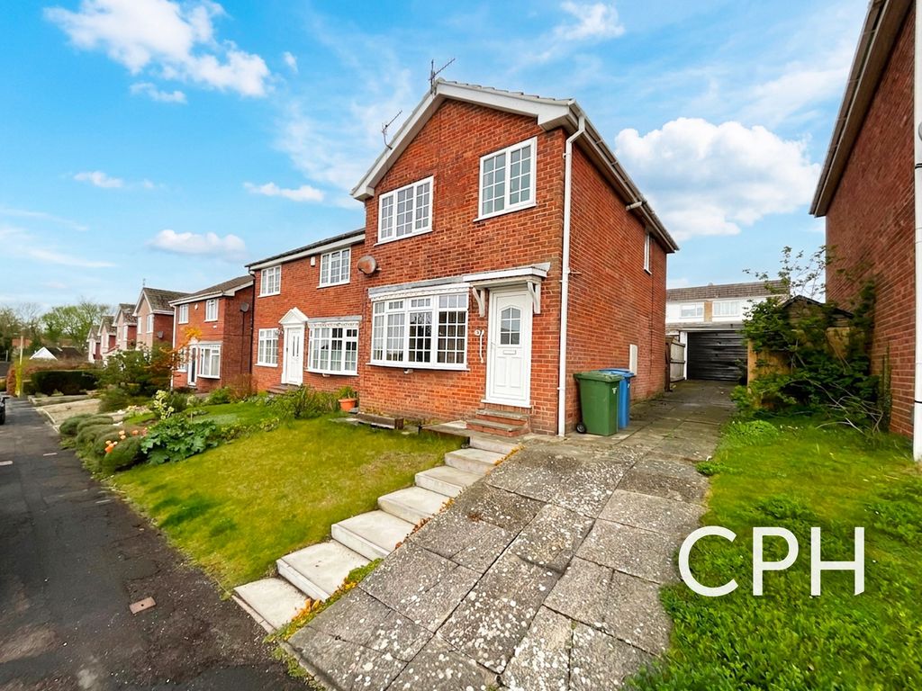 Property photo 1 of 22