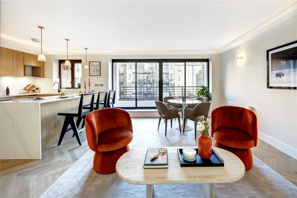 Property photo 1 of 12 Reception Room