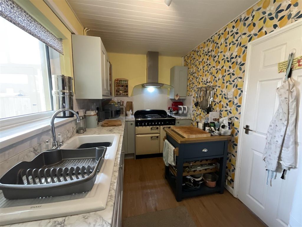 Property photo 3 of 25 Img_2554.Jpg